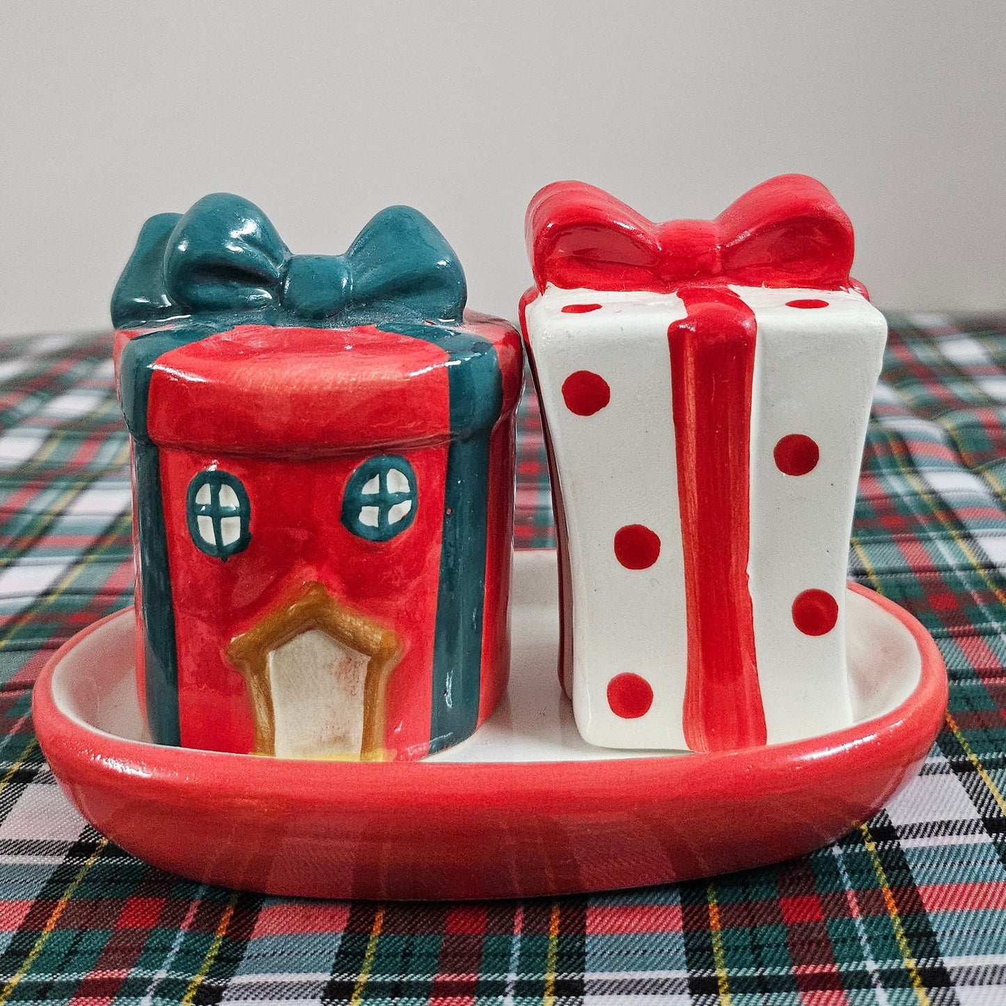 Salt and Pepper  Dispenser - Christmas Theme /Ceramic