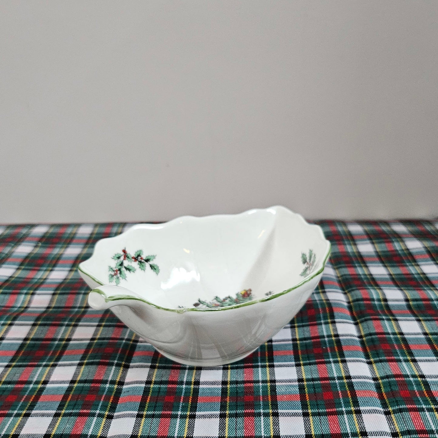 Ceramic Dip Bowls Leaf Shape/ 1PC