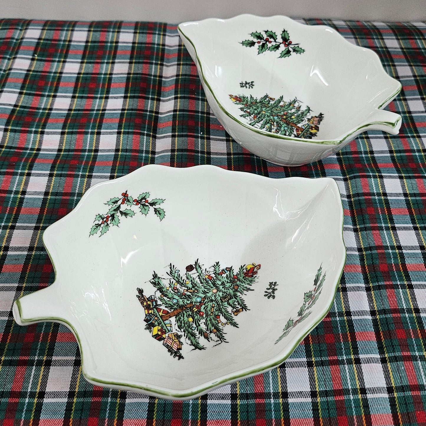 Ceramic Dip Bowls Leaf Shape/ 1PC